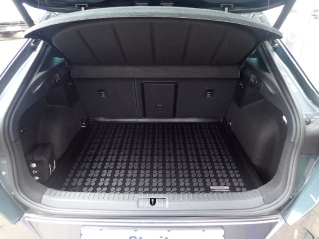 Fahrzeugabbildung CUPRA Formentor VZ 4Drive AHK Fahrassistenz-Paket XL L