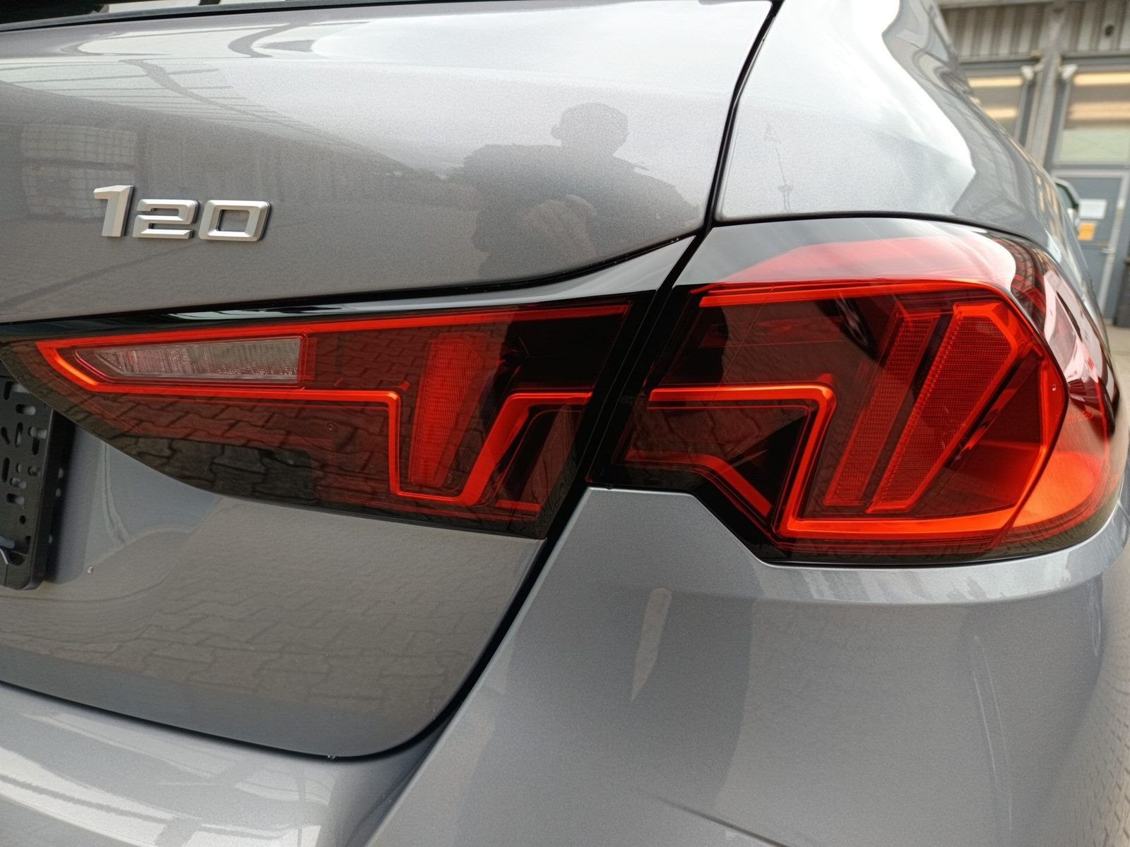 BMW 120 - Bild 11