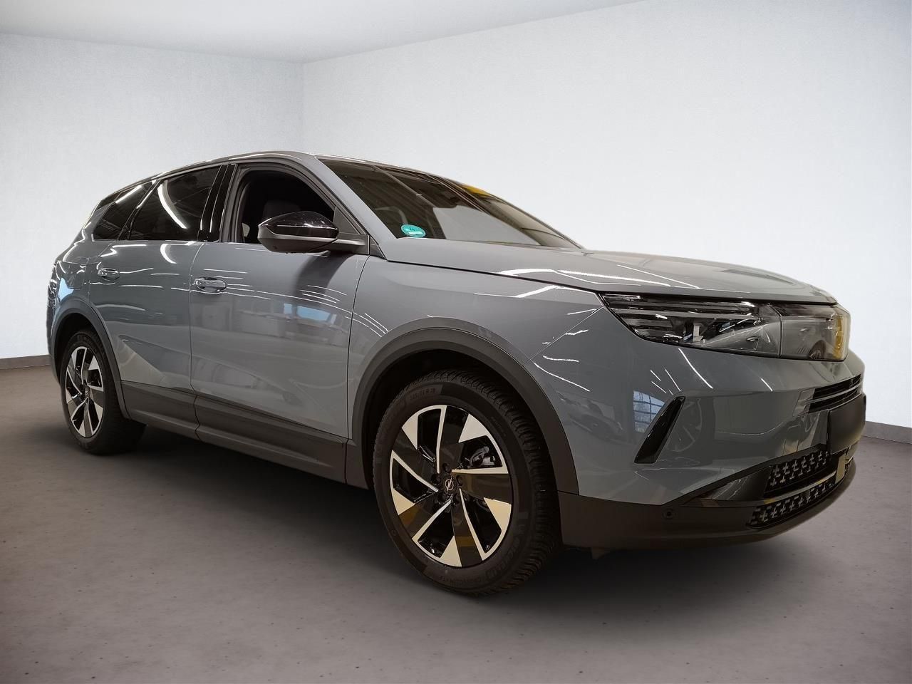 Fahrzeugabbildung Opel Grandland 1.2 48V Mild-Hybrid 100 kW GS