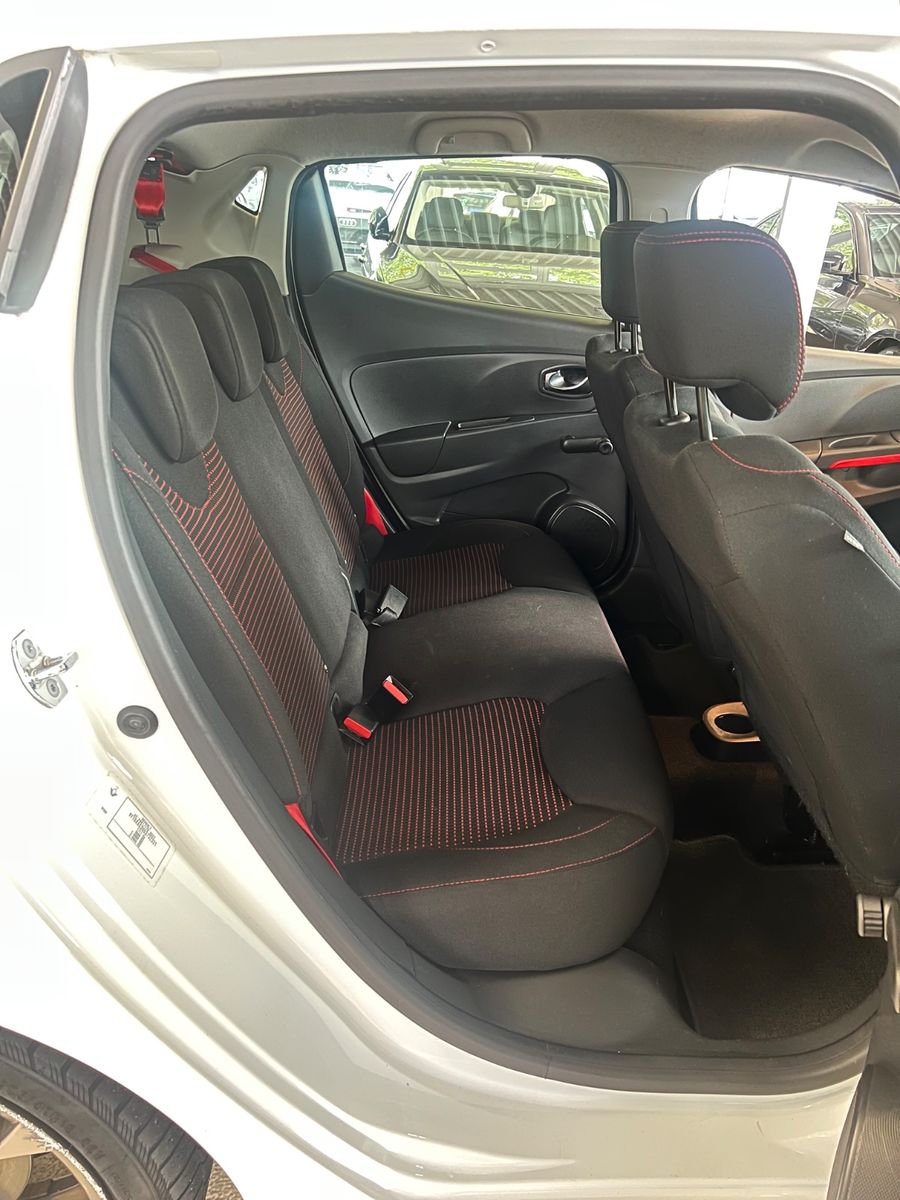 Fahrzeugabbildung Renault Clio IV RS Renault Sport