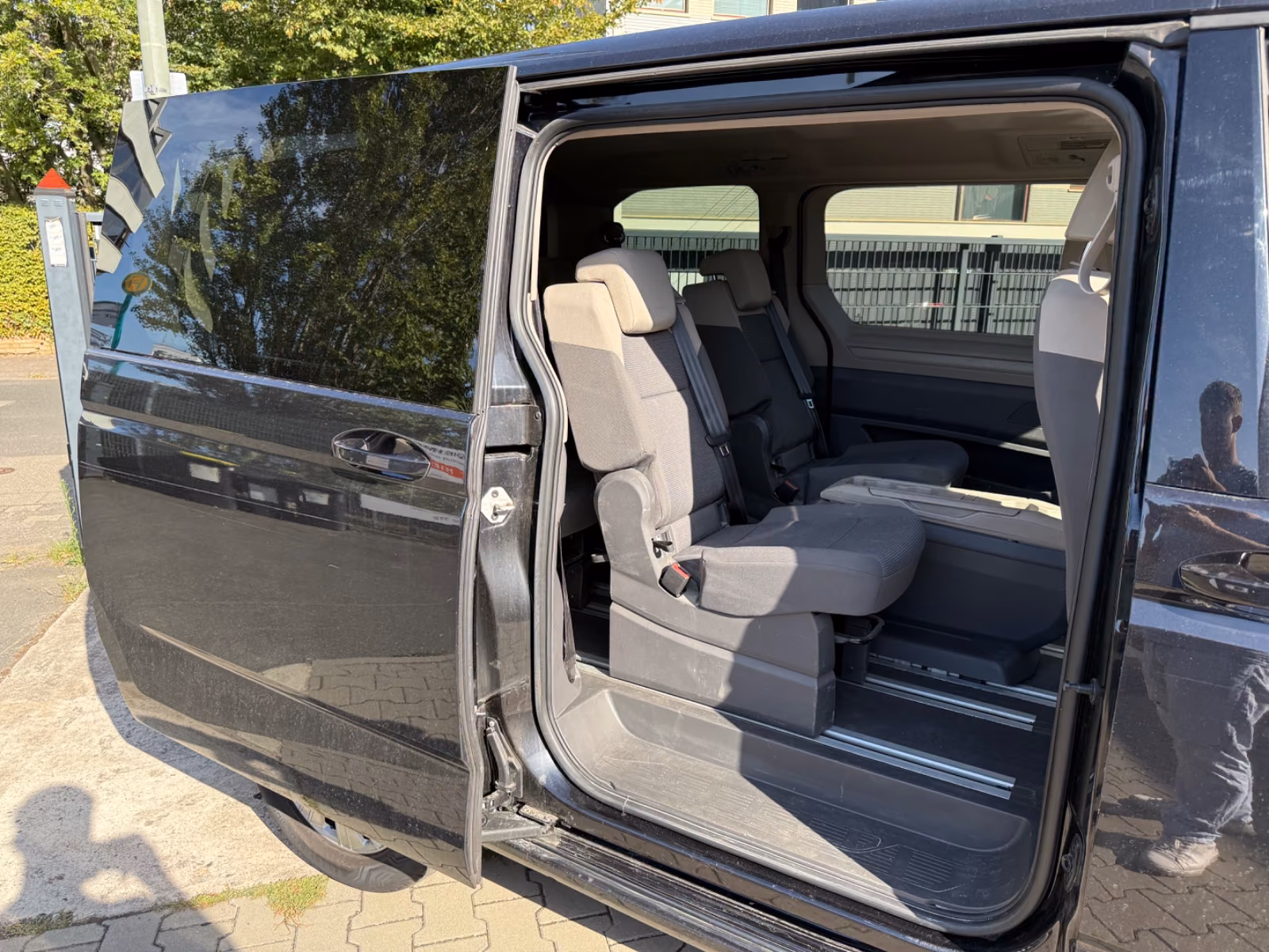 Volkswagen T7 Multivan 2.0 TDI MwSt DSG 6 Sitze AHK ACC LED, миниатюра 13