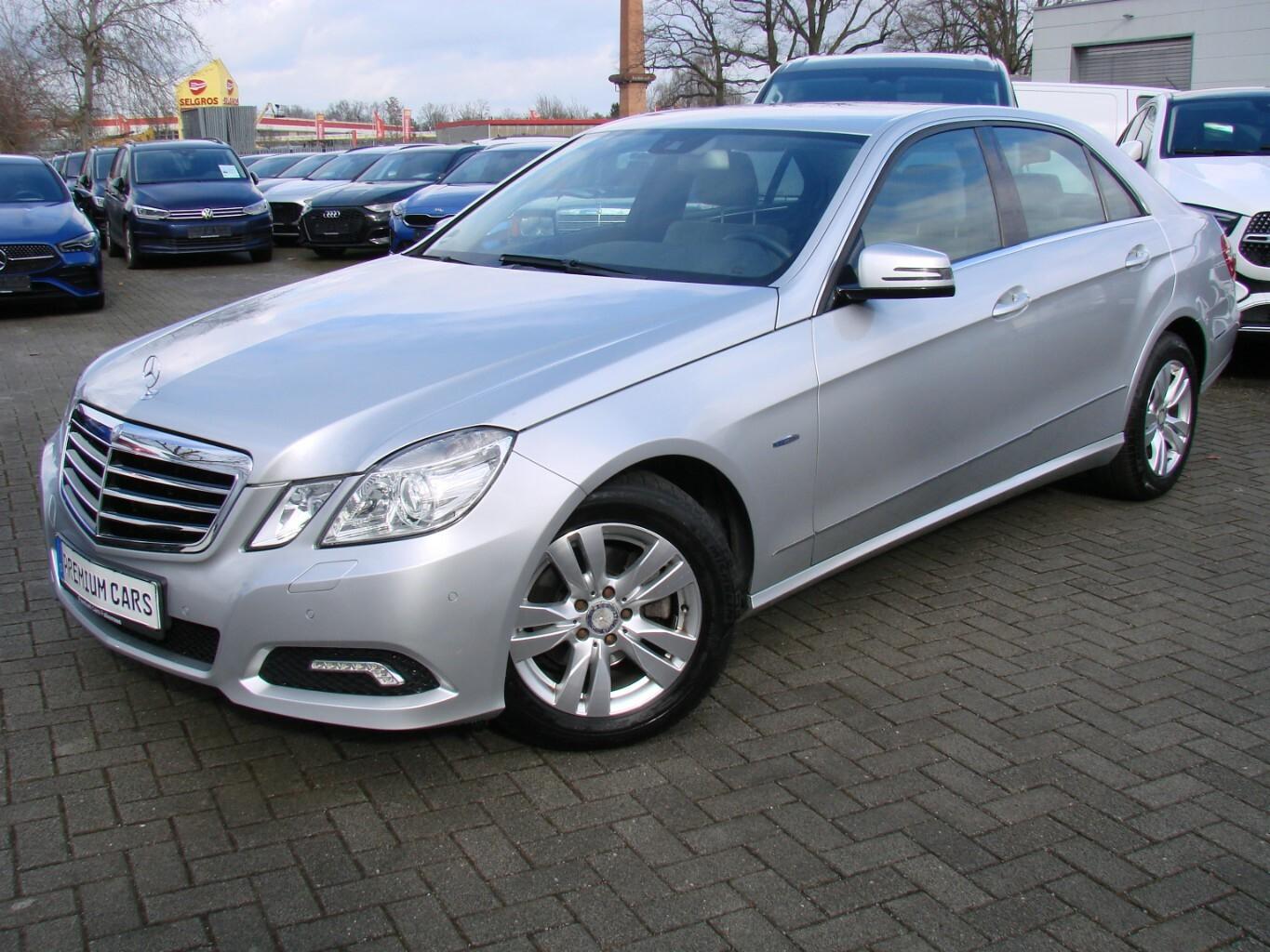 Mercedes-Benz E 220 CDI Avantgarde BlueEfficiency Multikonturs