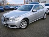 Mercedes-Benz E 220 CDI Avantgarde BlueEfficiency Multikonturs - gebrauchte Mercedes-Benz E 220 aus dem Jahr 2009