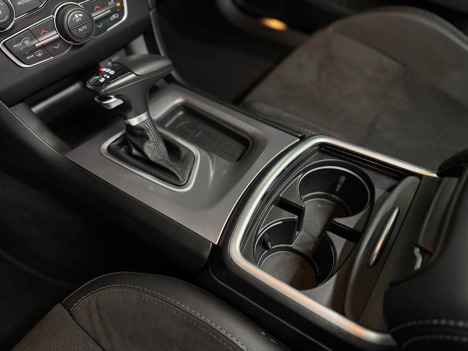 Fahrzeugabbildung Dodge Charger Widebody 6,4l Grail Last Call Unfallfrei