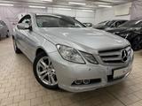 Mercedes-Benz E-Coupe E 350 CDI BlueEfficiency *AUTOMATIK*AHK* - Mercedes-Benz E 350 mit Diesel-Antrieb: Stoff