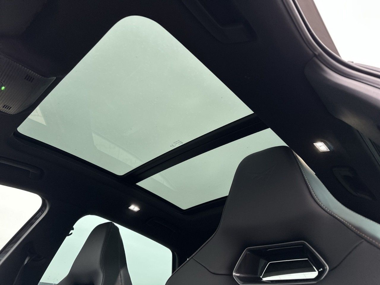 Fahrzeugabbildung CUPRA Formentor VZ 2.0 TSI 245 PS DSG