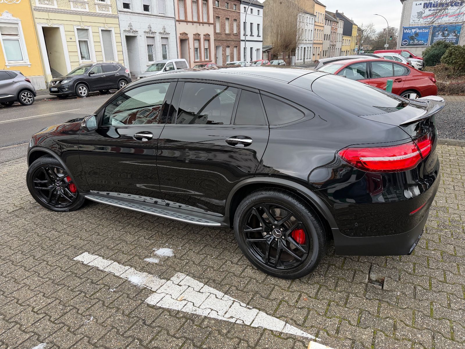 Fahrzeugabbildung Mercedes-Benz GLC 63S AMG COUPE HUD BURMESTER DRIVERS PACK