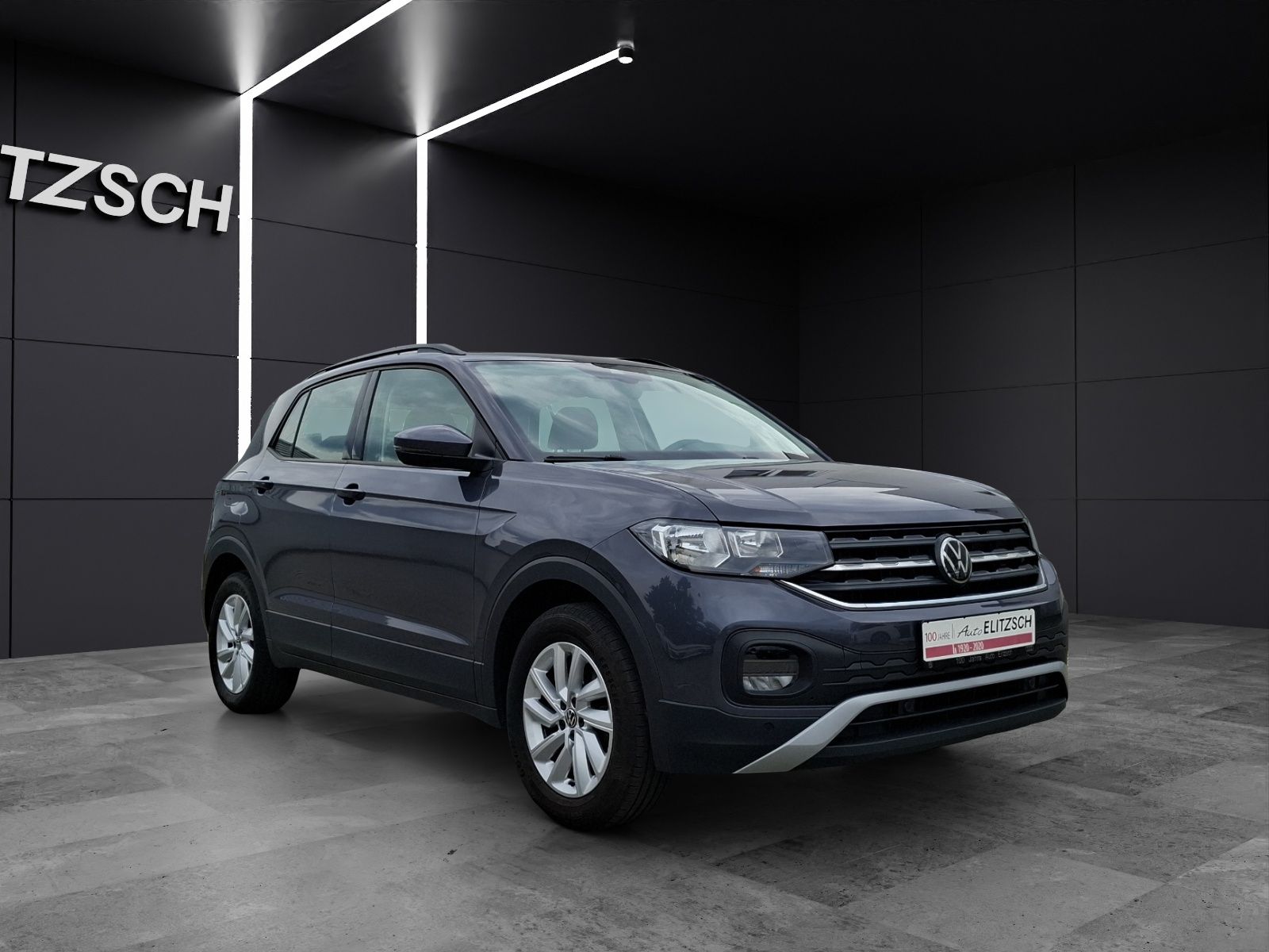 Fahrzeugabbildung Volkswagen T-Cross TSI Life Climatronic AID ACC RFK SH LM