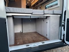 Pössl Summit Shine 600 R L*180Ps Automatik