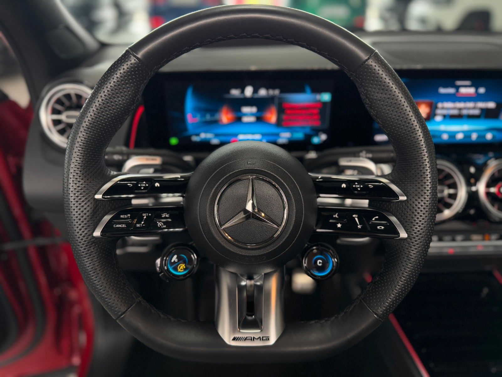 Fahrzeugabbildung Mercedes-Benz GLB 35 AMG 4Matic VOLL Night  MBUX AHK