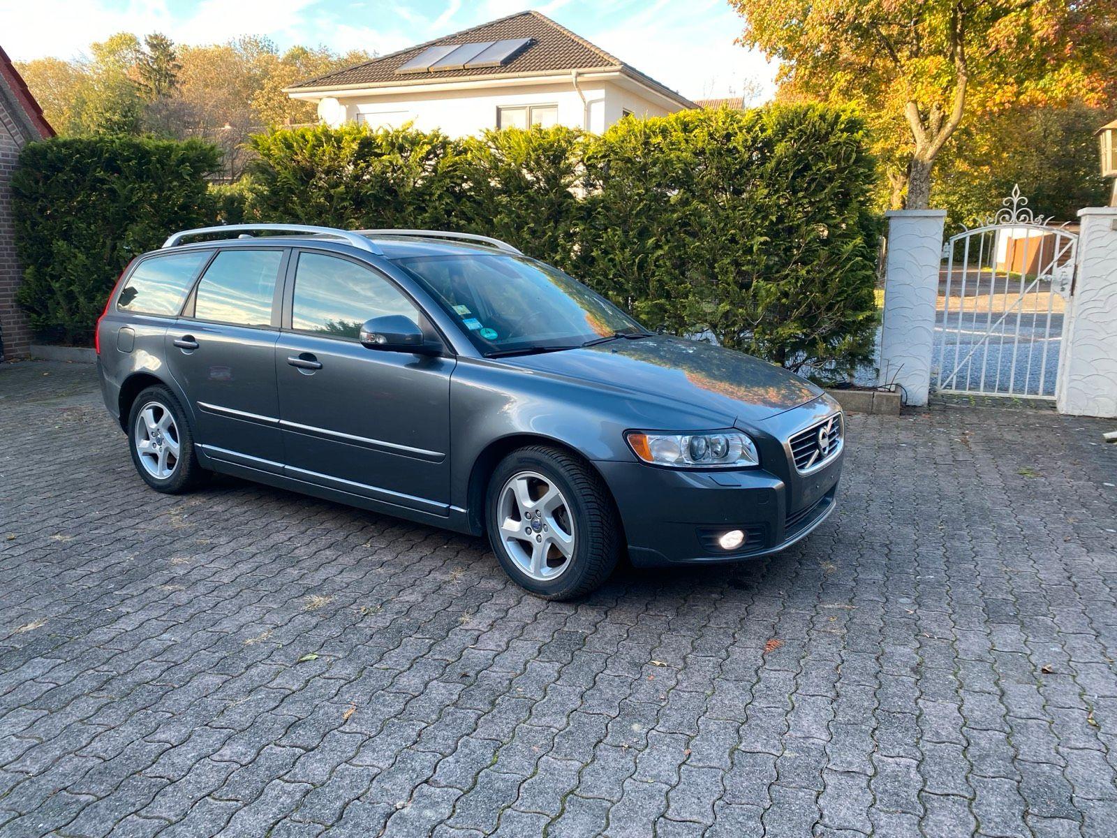 Volvo V50