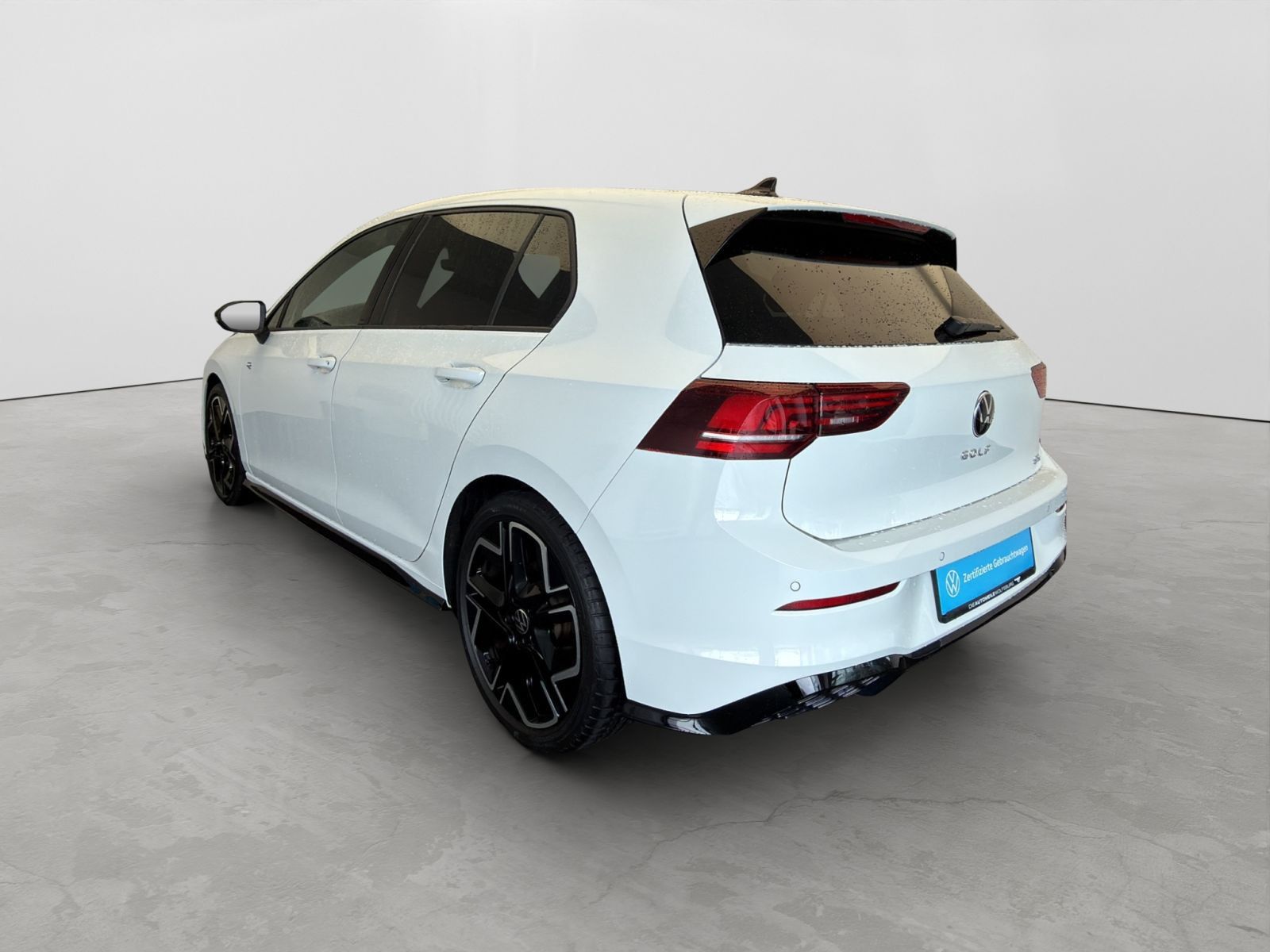 Volkswagen Golf 1.5 l eTSI DSG R-Line Black Style Rückkam foto 3