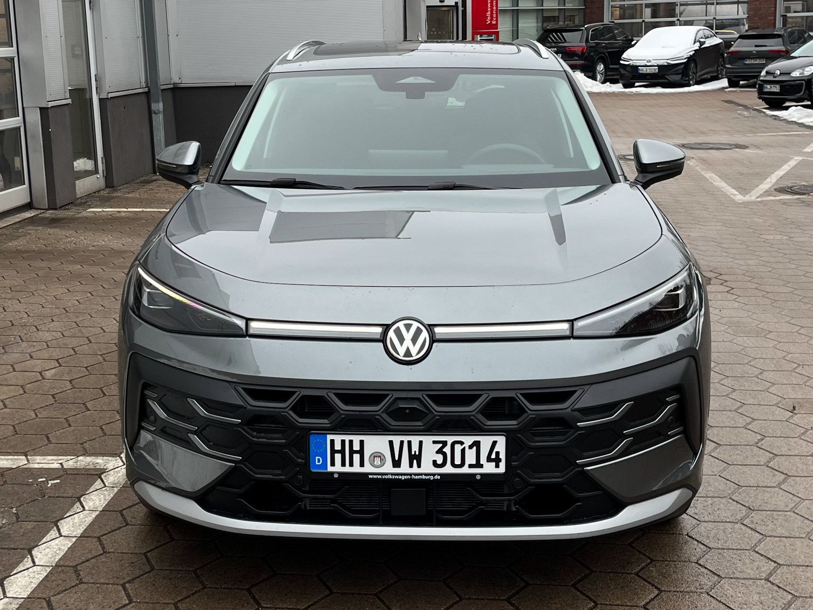 Volkswagen T-Roc 1.5 eTSI DSG Style LED Navi Panorama App foto 3
