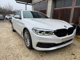 BMW 540 5 Touring 540 i xDrive Sport Line - BMW: Unfallwagen