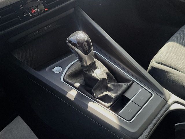 Golf VIII 1.0TSI Variant ParkPilot Climatronic