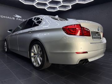 BMW 525 - 12
