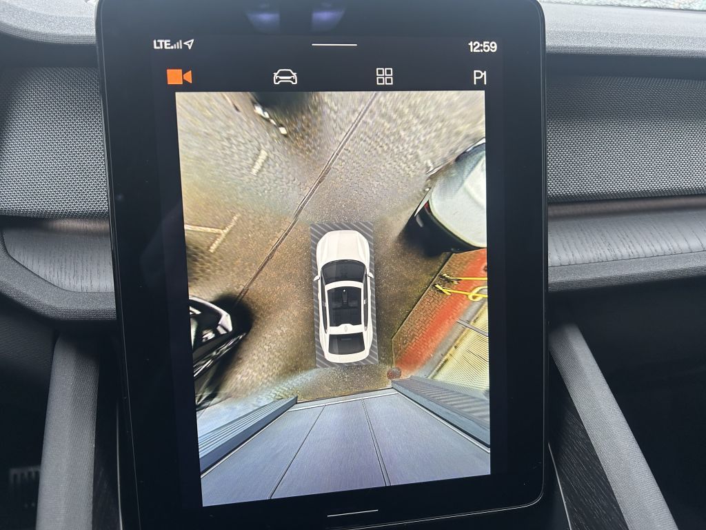 Fahrzeugabbildung Polestar Polestar 2 BST Edition 270+Matt-Grau+21-Zoll+