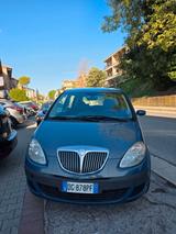 Lancia MUSA 1.3 Multijet 16V - blaue Lancia MUSA