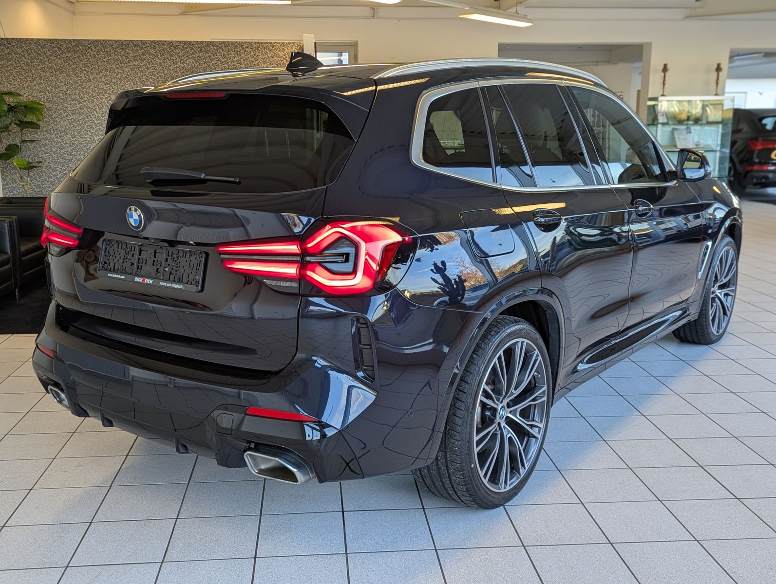 BMW X3 20d Xd M-Sport Pano StHz. H/K Laser AHK 21" - Image 7