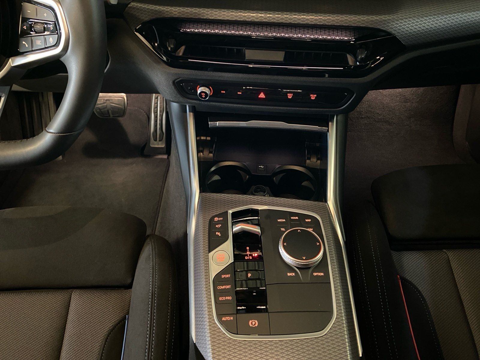 BMW 320 - Bild 11