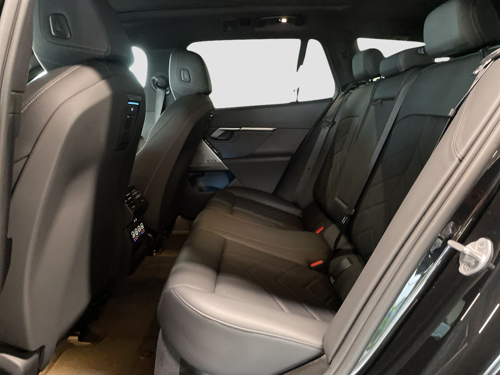 BMW 520 - Bild 13