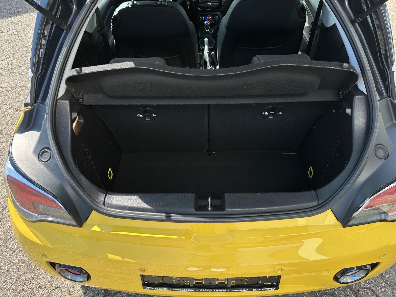 Fahrzeugabbildung Opel Adam 1.4 Slam Sport/IntelliLink/Parkpilot/Totwnk