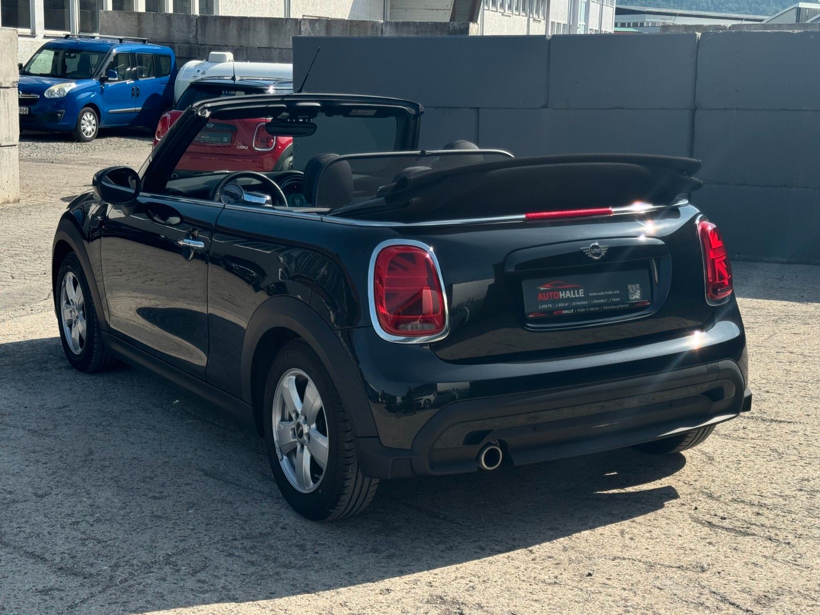 Fahrzeugabbildung MINI Cooper Cabrio Autom. Essential Trim Temp PDC SHZ