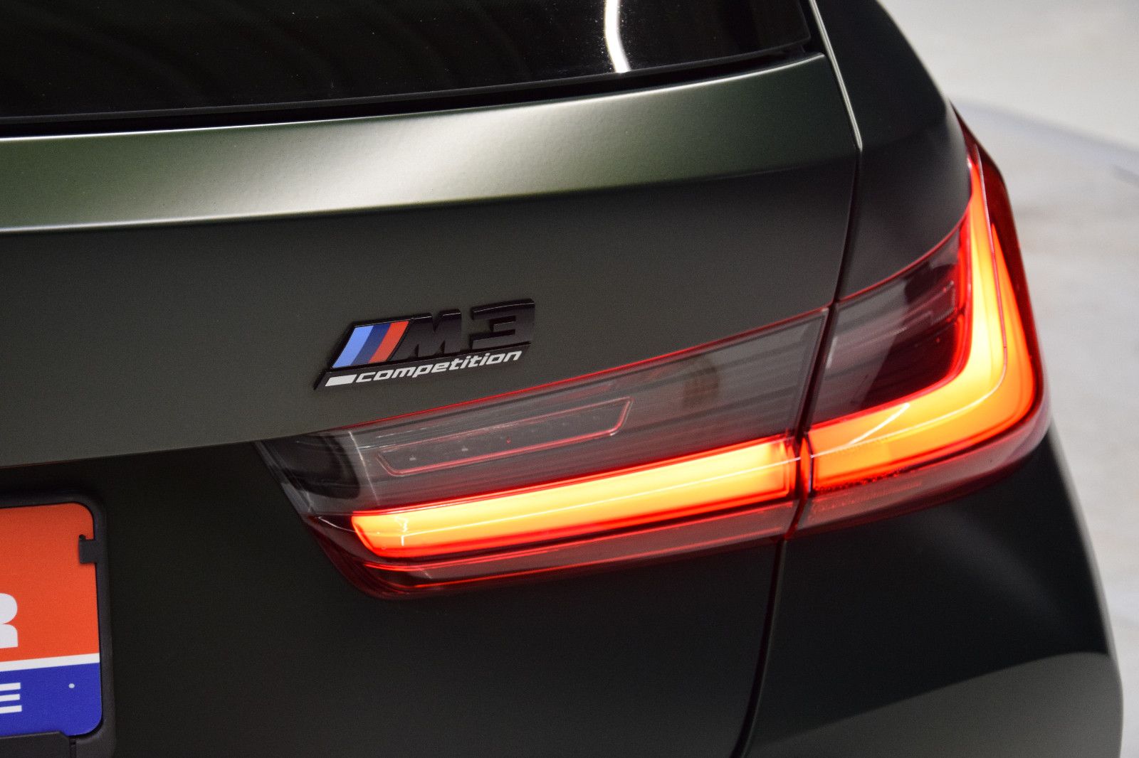 Fahrzeugabbildung BMW M3 Touring xDrive Competition Akrapovic Anlage