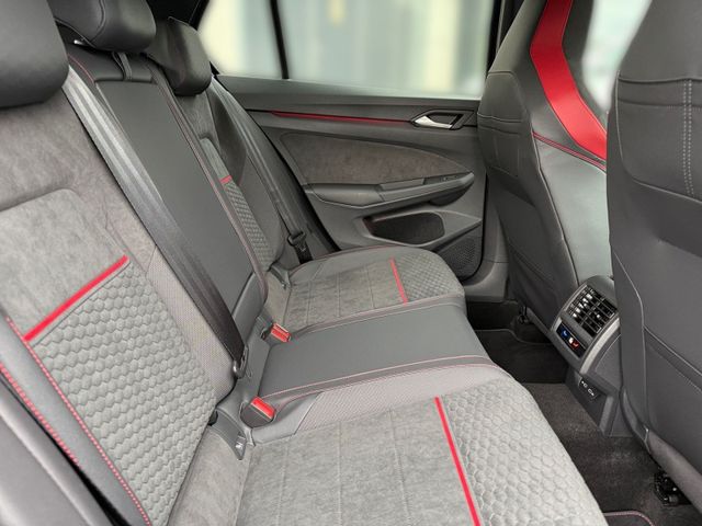 Golf GTI Clubsport 2.0TSI MATRIXLED+HUD+PANO+KAM