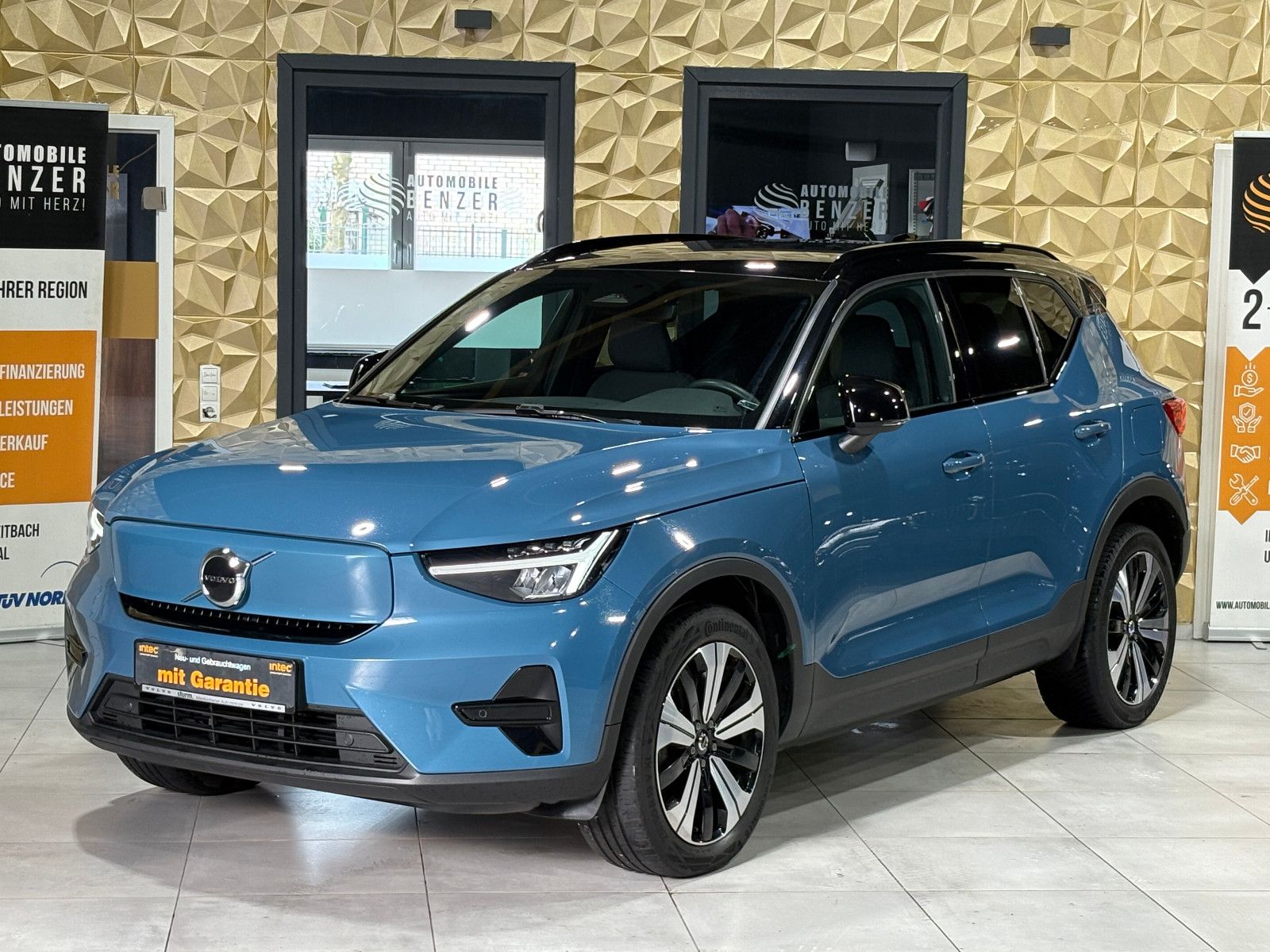 Fahrzeugabbildung Volvo XC 40 Core Plus Recharge Electric/KAMERA/CARPLAY