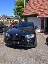 BMW X5 xDrive30d - - BMW X5 in Wuppertal