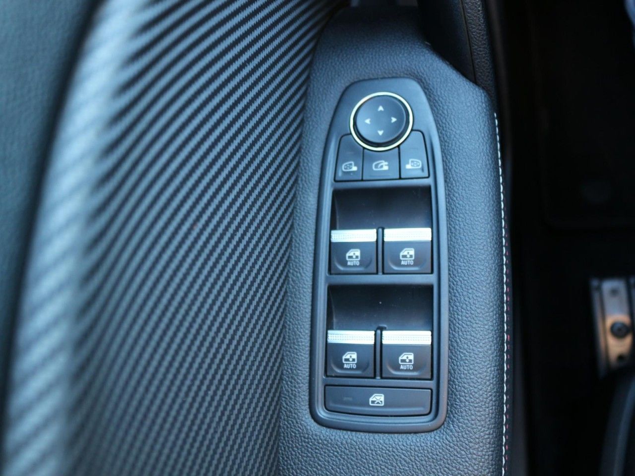 Fahrzeugabbildung Renault CAPTUR E-TECH 160 RS-Line