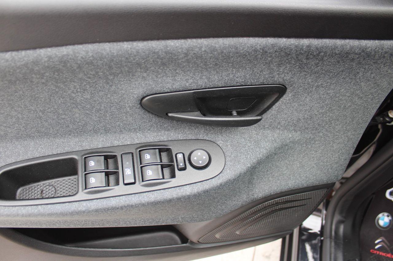 Lancia Ypsilon 1.0 FireFly 5 porte S&S Hybrid Ec