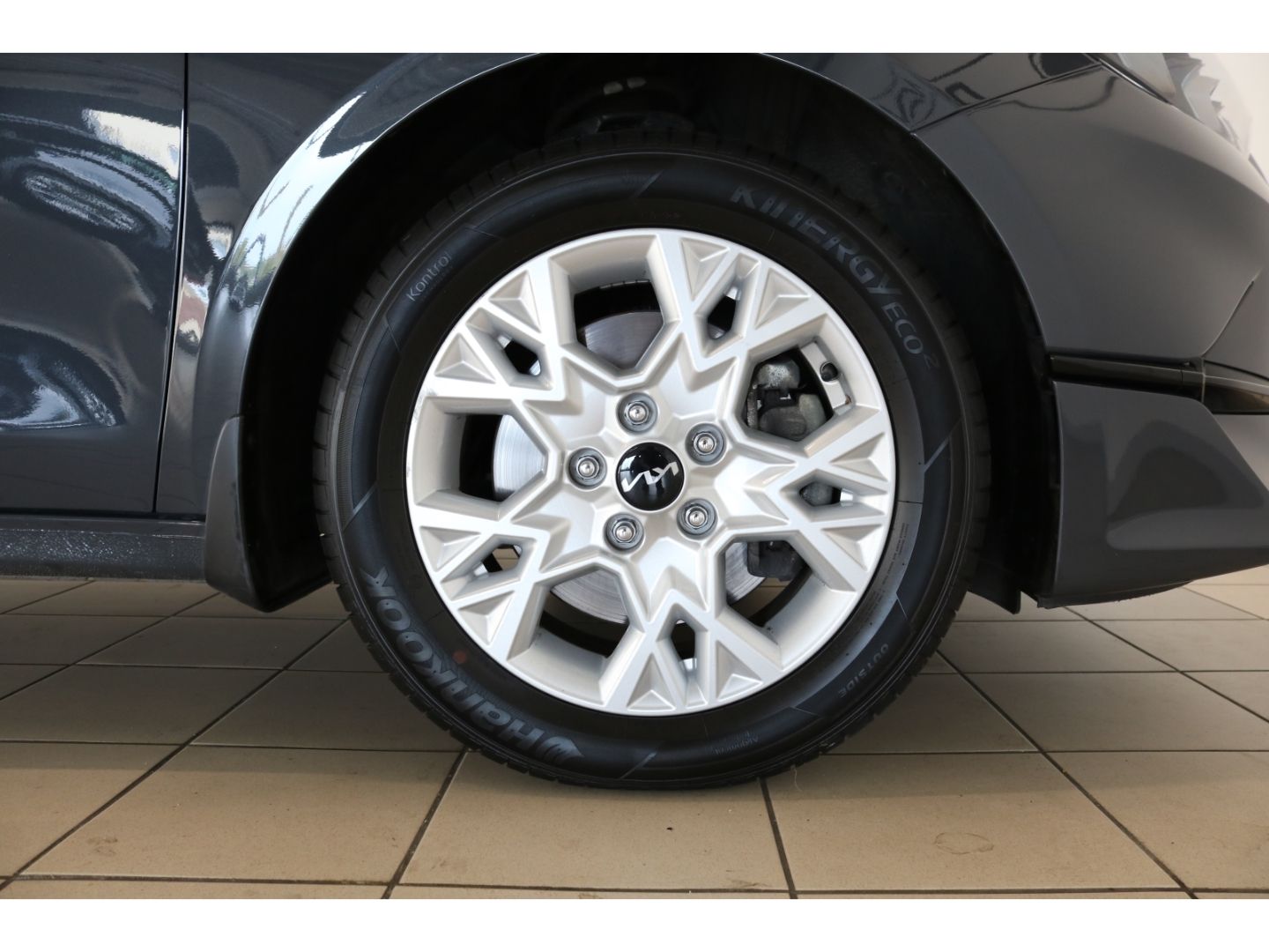 Fahrzeugabbildung Kia Ceed_sw Sportswagon Vision GANZJAHRESREIFEN