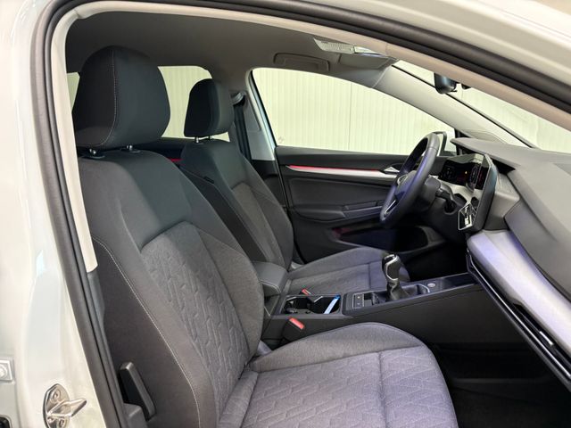 Golf VIII Life 1.5 TSI ACC LED SHZ LENKRADHZG
