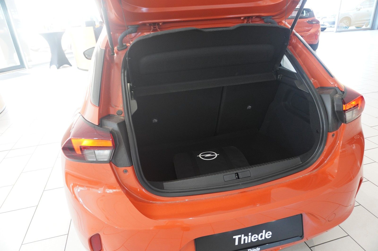 Fahrzeugabbildung Opel Corsa-e  EDITION 7,4kw/50kwh/Allwetter/