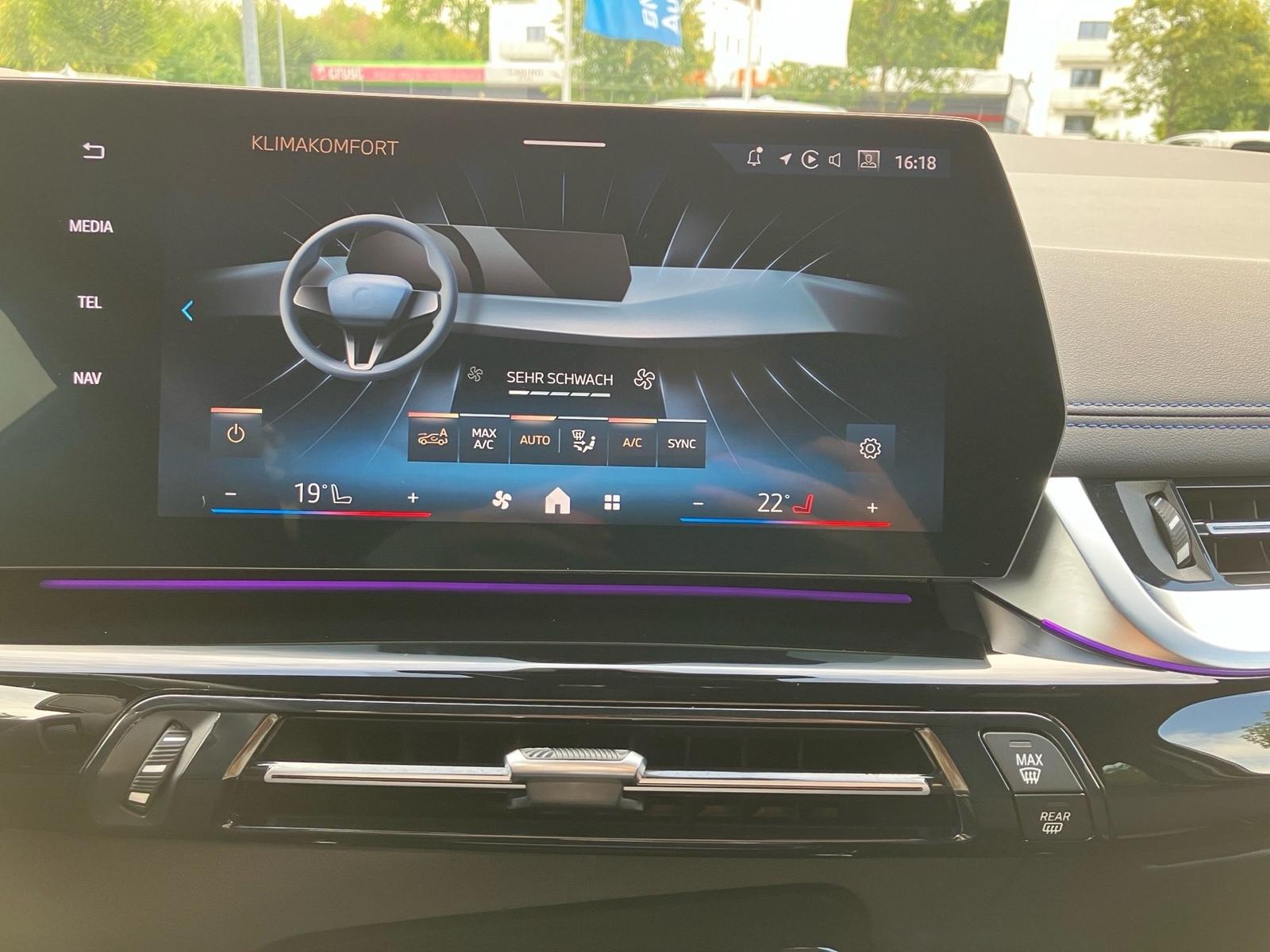 BMW 223i xDrive Active Tourer M Sport HUD Pano DA Pr