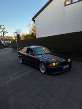 BMW e36 328i Coupé Technoviolett - BMW 328 aus 1997: 328i