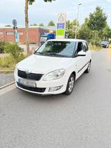 Skoda fabia 1.6 TDI - Skoda Fabia mit Diesel-Antrieb: Limousine, Klimaanlage
