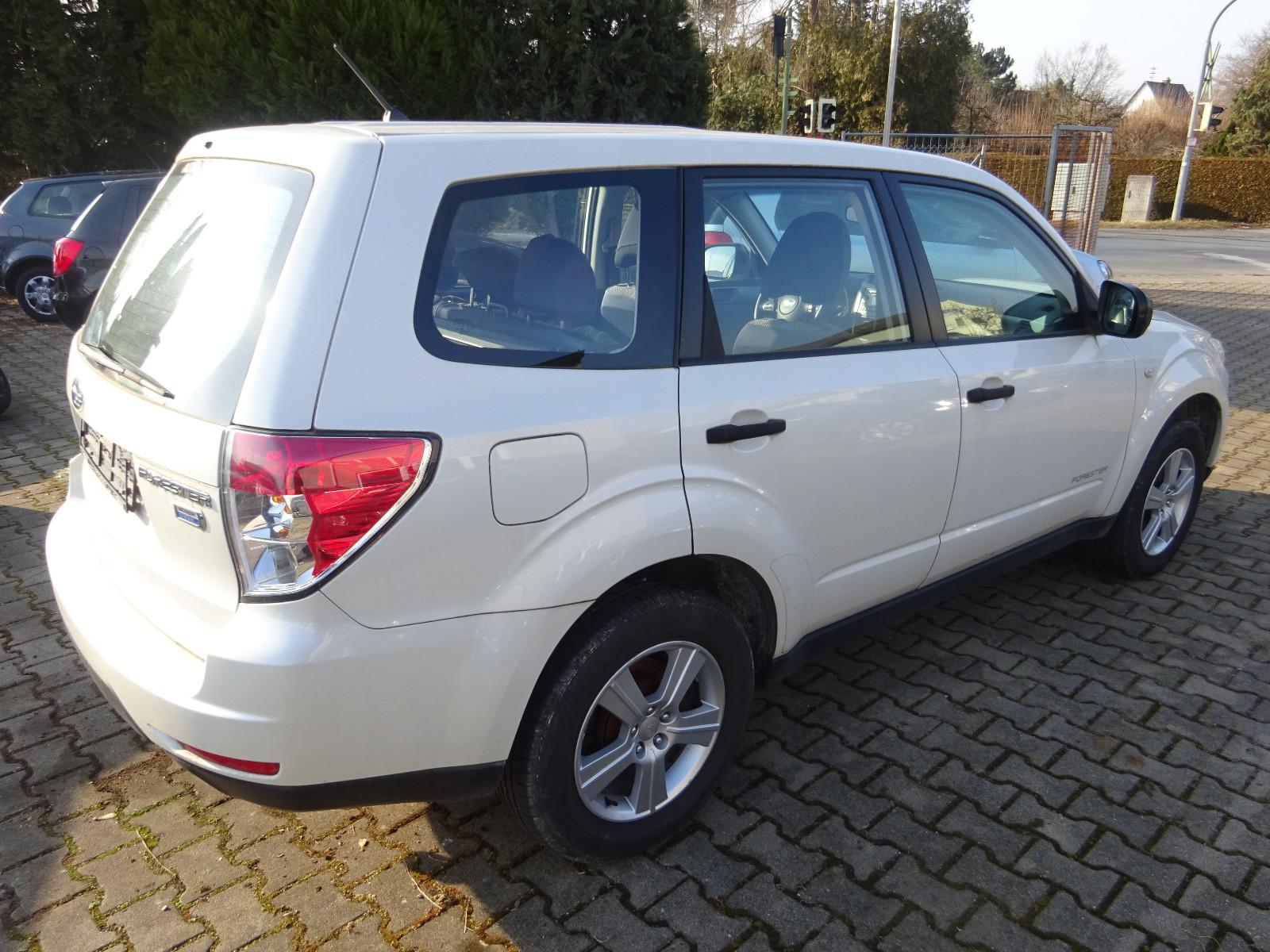 Subaru Forester 2012 — engine 1.998 cm³, 147 HP (108kW)