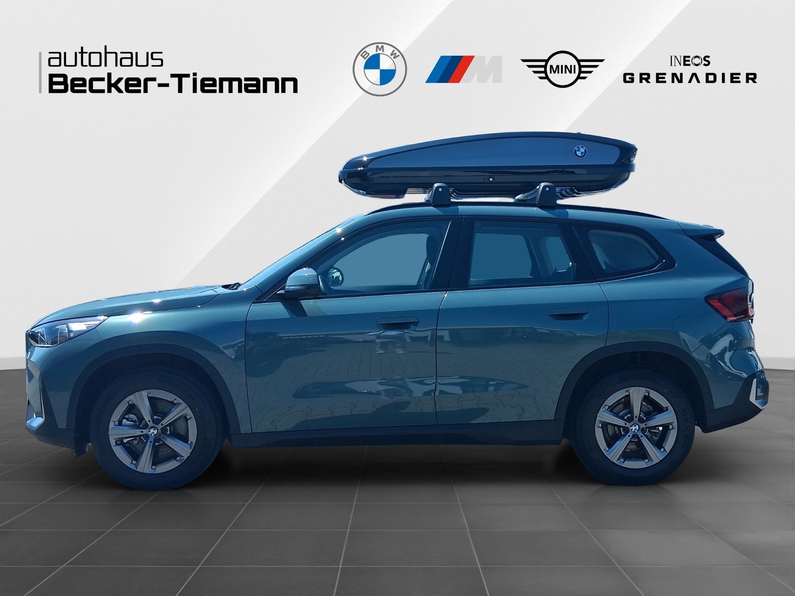 BMW X1 sDrive20i Navi CarPlay Driving Parking Head foto 5