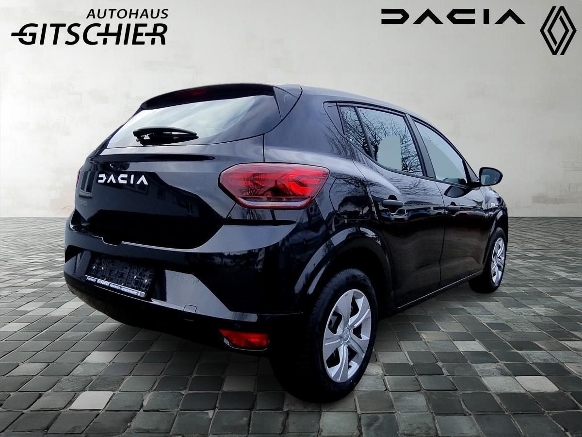 Fahrzeugabbildung Dacia Sandero Essential SCe 65