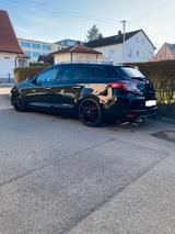 Renault Megane Grandtour GT Line TCe 220 Start & Sto... - Renault Megane: Grandtour Line