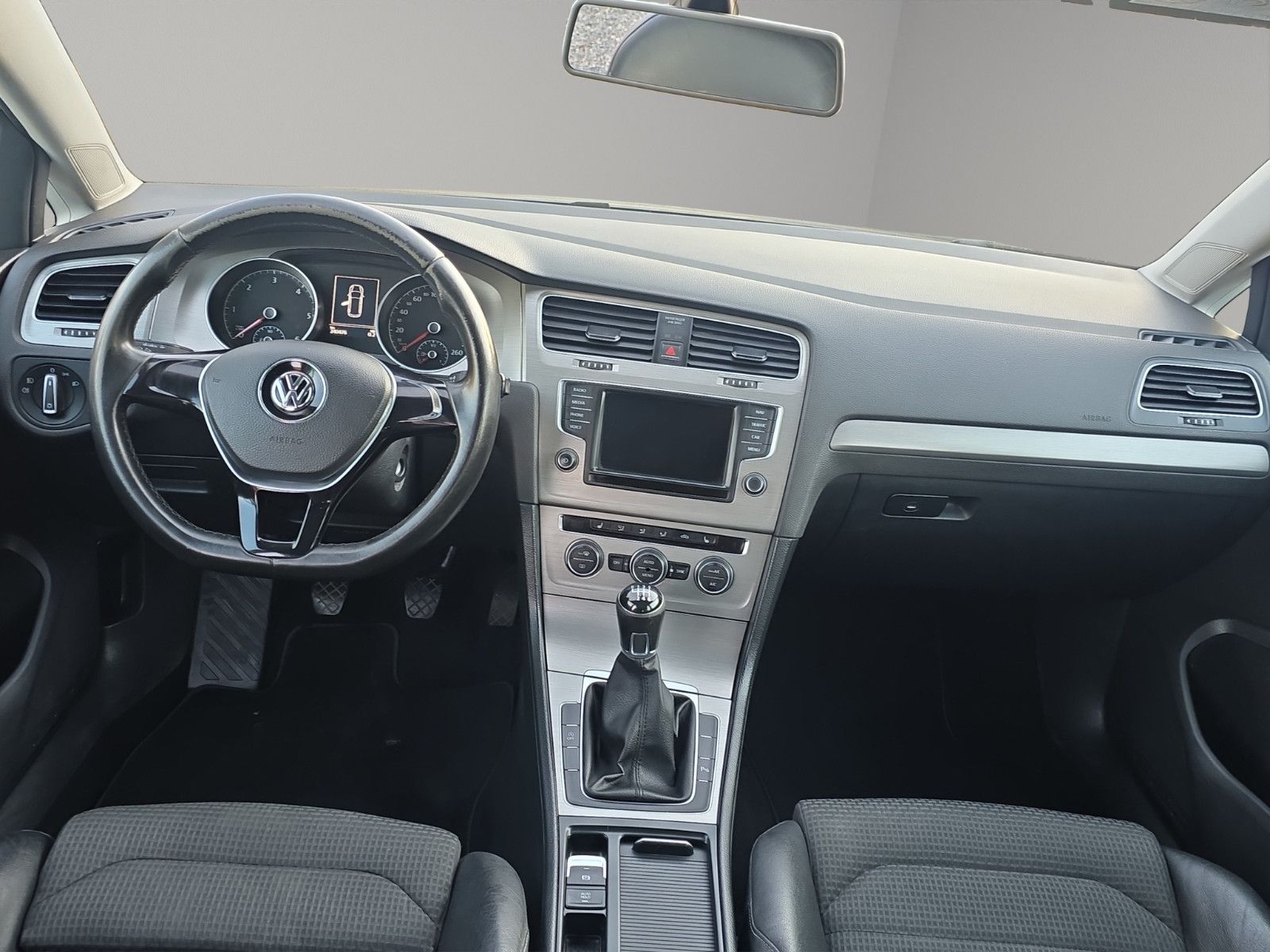 Fahrzeugabbildung Volkswagen Golf VII Variant 2.0 TDI Comfortline