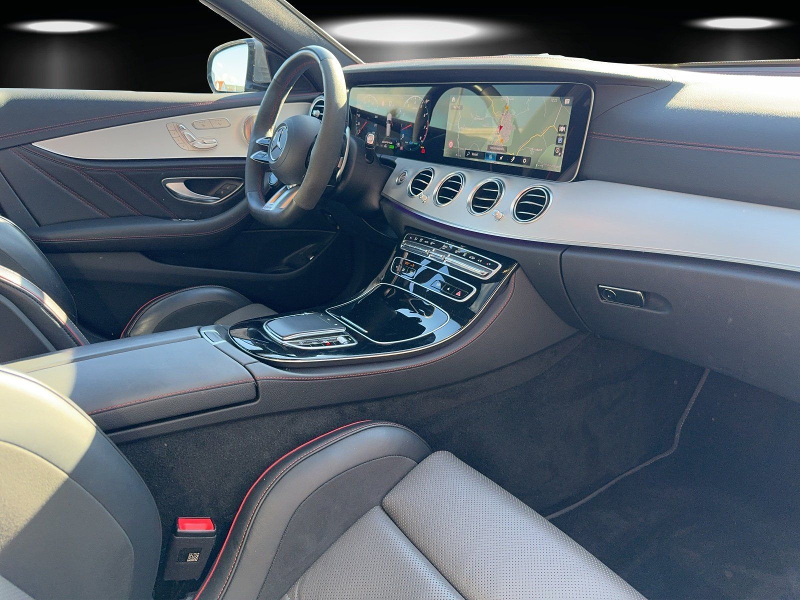 Fahrzeugabbildung Mercedes-Benz E53AMG T MAGNO Perf.Sitz/AGA Standh DYNAMIC+ AHK