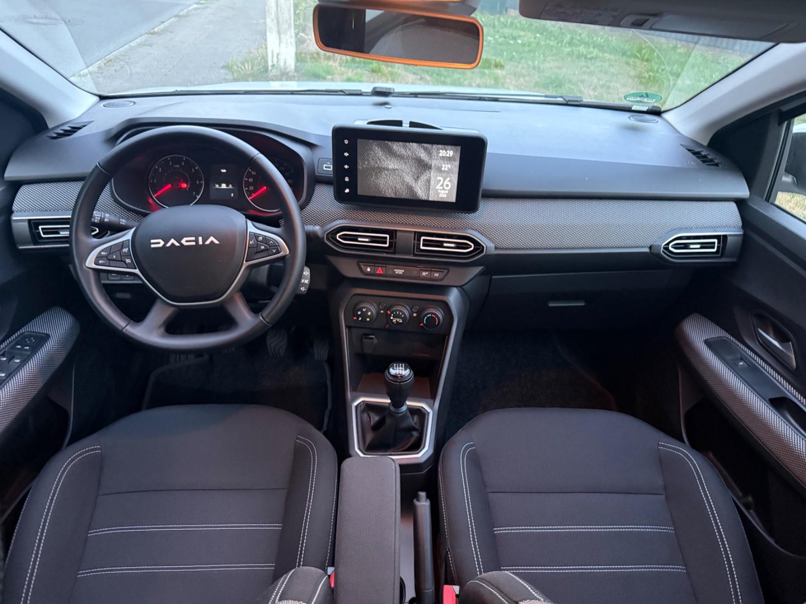 Dacia Logan, Klimaanlage, Einparkhilfe, LPG, Garantie 