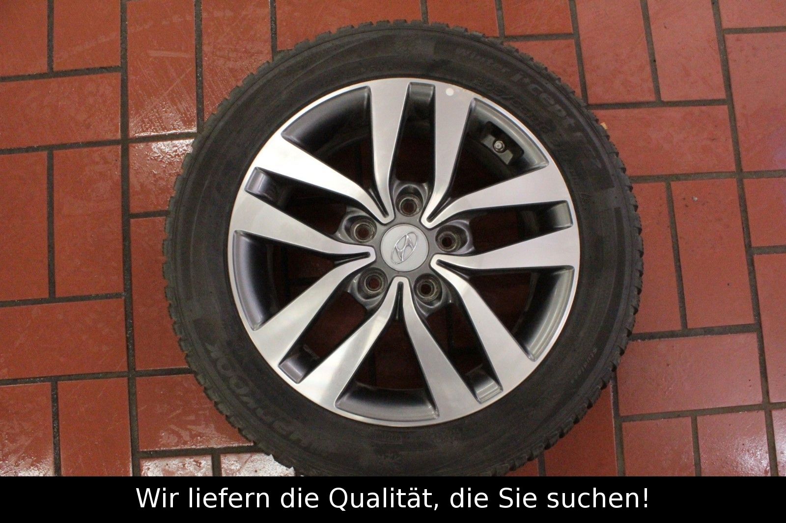 Fahrzeugabbildung Hyundai i30 1.4 T-GDI Premium*Winterpaket*