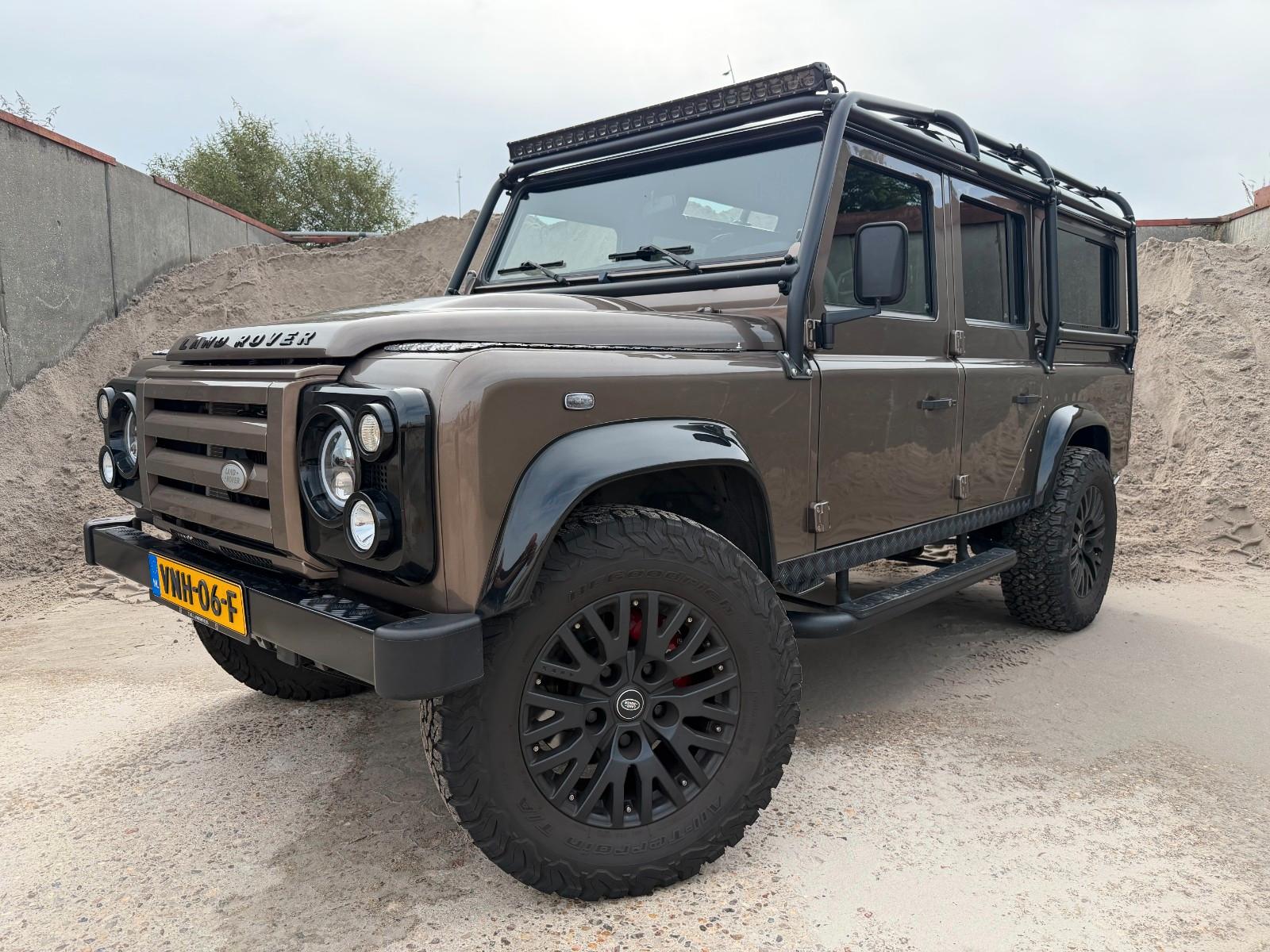 Land Rover Defender 6.2 Corvette LT1 525 HP The Landrovers