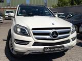 Mercedes-Benz GL 350 CDI BlueTec 4Matic Pano AHK - Mercedes GL 350 mit Schiebedach