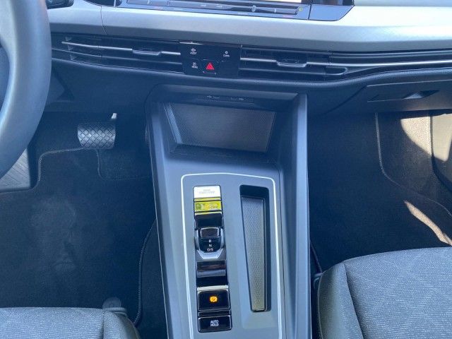 Golf VIII Variant 2.0 TDI DSG NAVI+AHK+ACC+LED+5